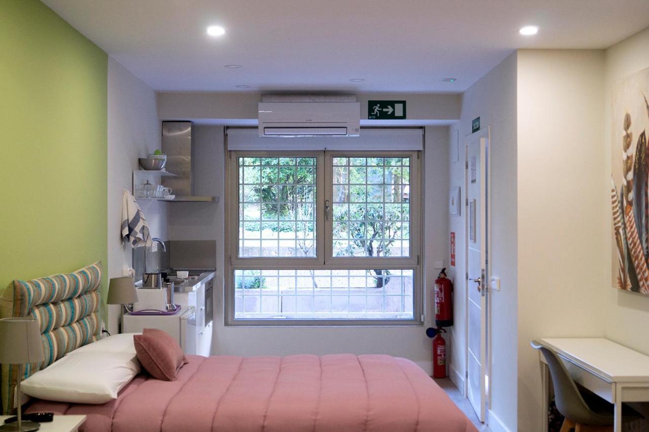 Moncloa Room Apartments Madrid Exterior photo
