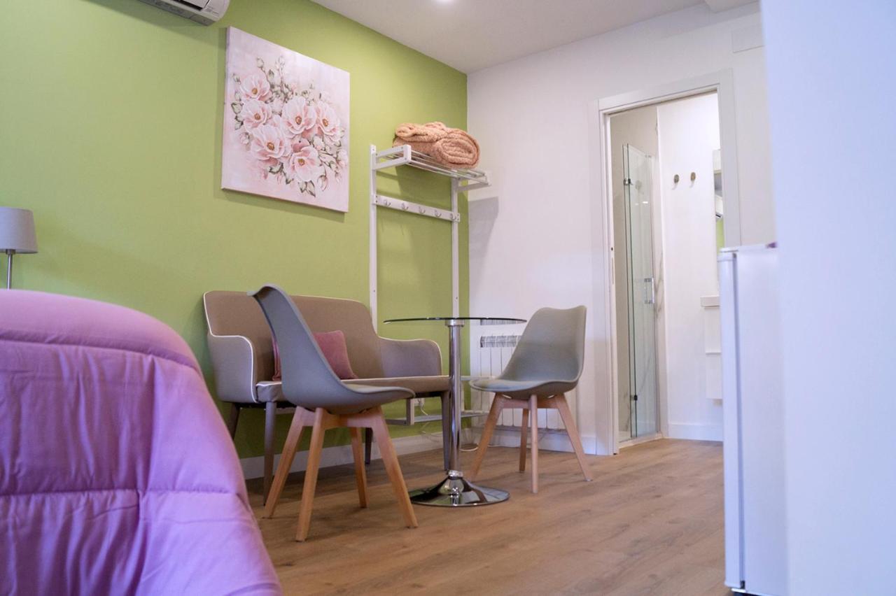 Moncloa Room Apartments Madrid Exterior photo